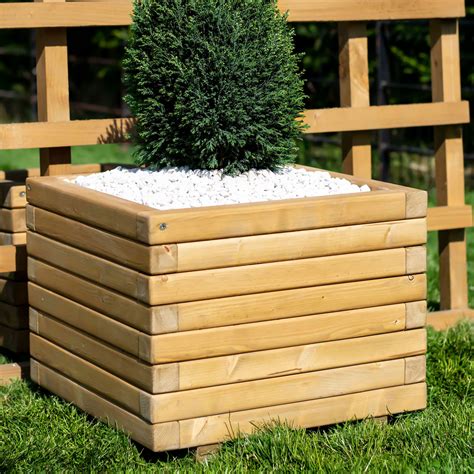Custom wooden planters ~ Learning knowing