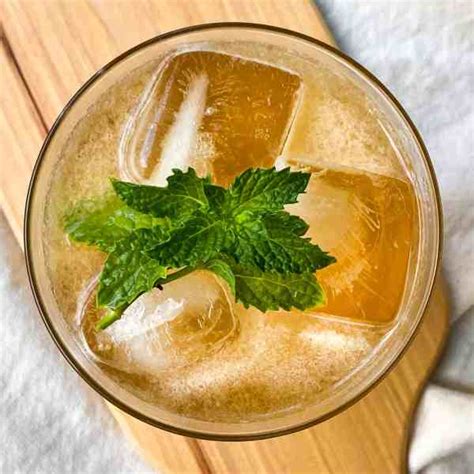 Whiskey Ginger Cocktail