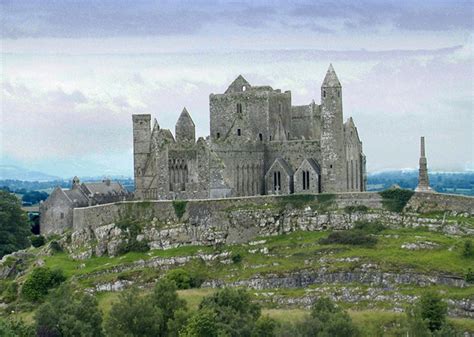 County Tipperary Travel Guide - Discover the best time to go, places to visit and things to do ...