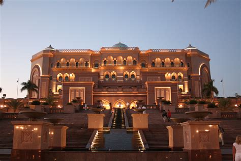 Emirates Palace Hotel a seven star luxury hotel in Abu Dhabi – Abu ...