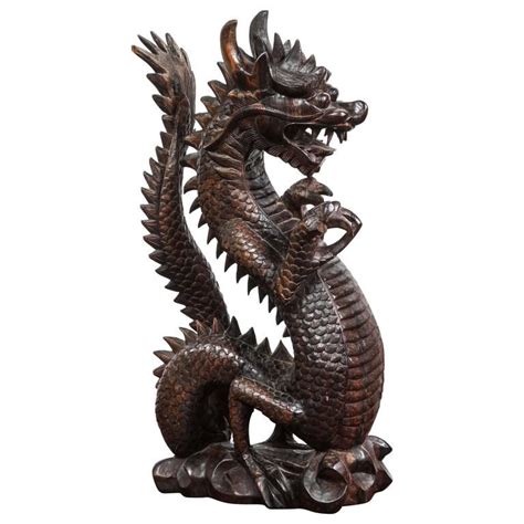 Wooden Sculpture of a Roaring Chinese Dragon | Wooden sculpture, Sculpture, Dragon sculpture