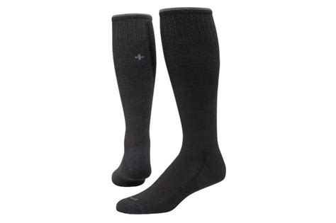 10 Best Hiking Socks for Men To Buy in 2022 - The Manual