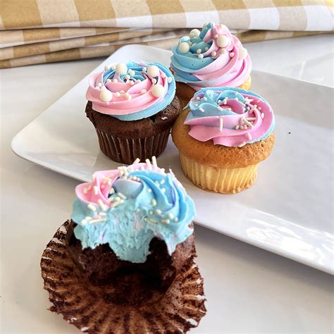 Gender Reveal Cupcakes - Pastries by Randolph