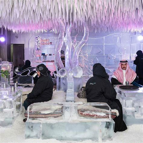 Dubai Ice Sculptures - Book Ice Sculptures For Events | UAE