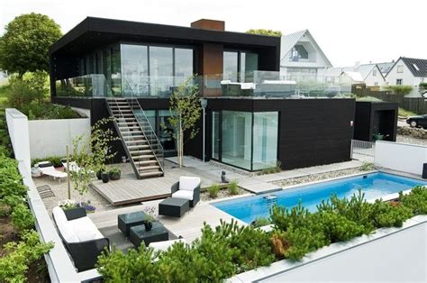 Enchanting Villa in Sweden Displaying an Interesting Blend of Simple and Rigorous Volumes ...