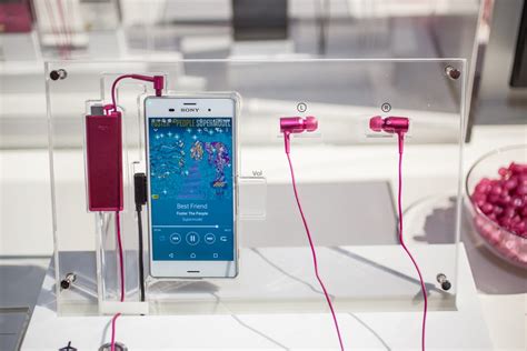 Sony unveils h.ear headphones and noise-cancelling Walkman (pictures ...