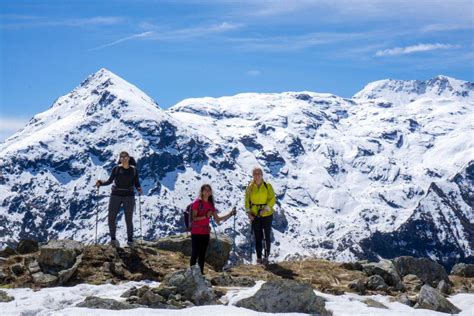 Hiking in April - Hiking in the Italian Alps - Trekking Alps