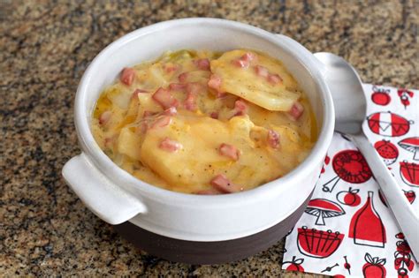 Slow-Cooker Scalloped Potatoes With Ham Recipe