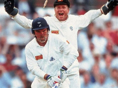 Shane Warne says Gatting ball changed his life 25 years on | Fox Sports