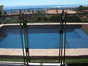 Benefits of Retractable Fences - Swimming Pool Safety - All-Safe