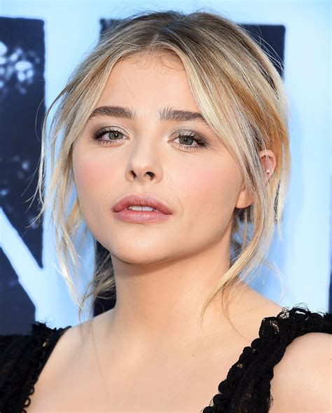 Re-create Chloe Grace Moretz's Shimmering Eye on Red Carpet | Us Weekly