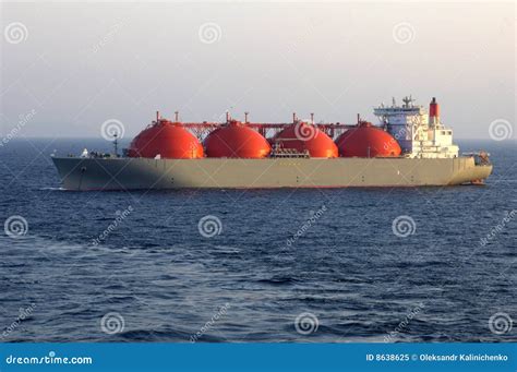 Oil and Gas Industry - LNG Tanker Stock Image - Image of global ...