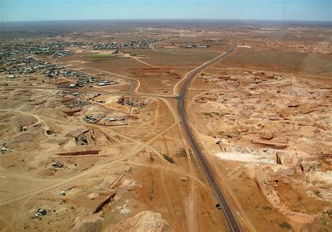 Coober Pedy – Underground Town – Awesci – Science Everyday