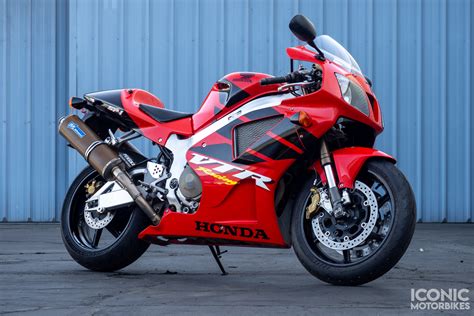 2001 Honda RC51 – Iconic Motorbike Auctions