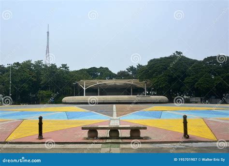 Quezon Memorial Circle Obelisk Monument Tower In Quezon City, Philippines Editorial Image ...