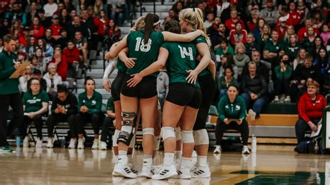 Volleyball Falls in Five-Set Thriller at Ball State - University of Wisconsin Green Bay Athletics