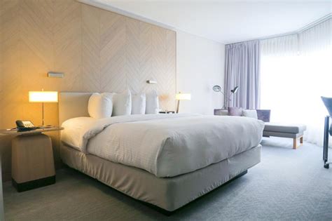 InterContinental Centre Hotel Review (Toronto, Canada) | PIERREBLAKE