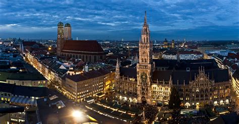 New Town Hall at Night! | München, Stadt, Christkindlmärkte