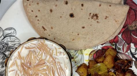 स्टूडेंट्स के लिए हेल्पफुल वीडियो roti recipe - YouTube