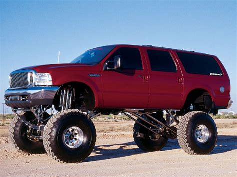 Lifted 2002 Ford Excursion - Off Road Magazine