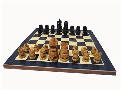 Wooden Chess Set- Hand Painted Chess Set Elephant Theme Indian Maharaja Chess King Height 8 Cm ...