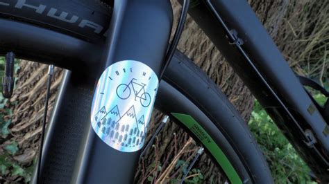 A Guide to Stickers for Bikes | Sticker it