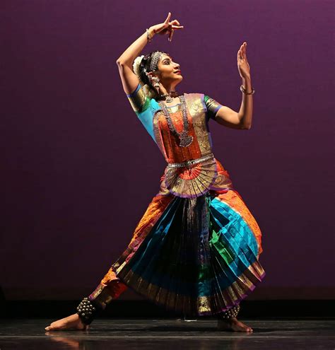 Review: At Indian Dance Festival, Subtleties in the Sway of a Torso (Published 2015 ...