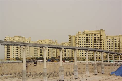 Palm Jumeirah Monorail (Dubai, 2009) | Structurae