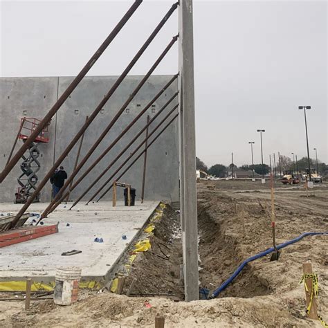 Tilt-Up Walls – HTX Concrete