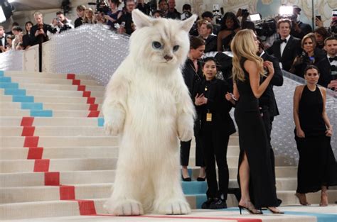 Jared Leto Wears Giant 'Choupette' Costume To Met Gala | IBTimes