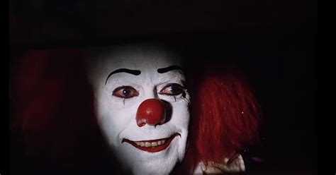 7 Scary Clowns In Movies That Will Haunt Our Nightmares, No Matter How Old We Are
