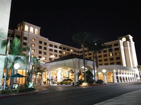 DoubleTree Suites By Hilton Anaheim Resort/Convention Center in Anaheim ...