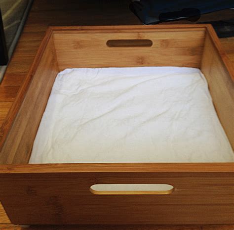 Under bed storage: DIY underbed drawers