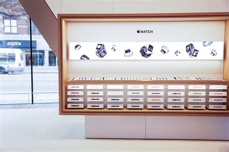 Apple's second Brooklyn store is a giant triangle - CNET