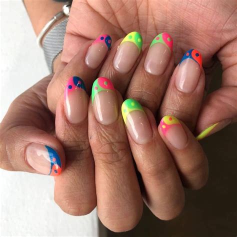 22 Striking Summer Neon Nail Designs In 2021