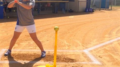 4 Essential Fastpitch Softball Batting Tee Drills - Covey Sports