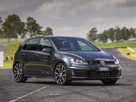 VOLKSWAGEN Golf GTI Specs & Photos - 2013, 2014, 2015, 2016, 2017 - autoevolution