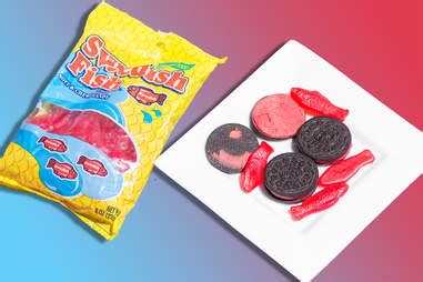 Swedish Fish Oreo: We Taste Tested the New Swedish Fish-Flavored Oreo Cookies - Thrillist