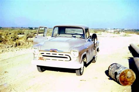 Pin de Ray Trosan en Old trucks