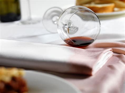 How to Remove Red Wine Stains From Clothing