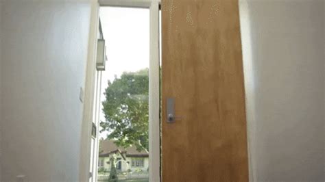 Kick The Door GIFs - Find & Share on GIPHY