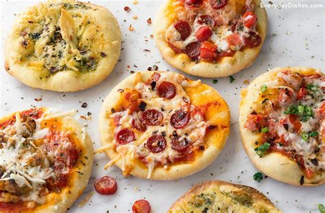 Quick and Easy Mini pizza appetizers recipe