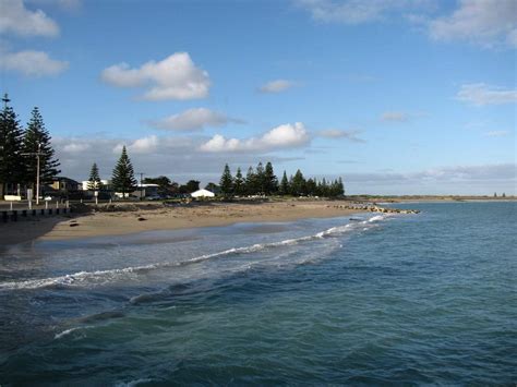 Beachport Jetty - Fishing Spot, Pier Length & History, South Australia