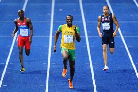 Usain Bolt breaks men´s 200m world record CCTV-International