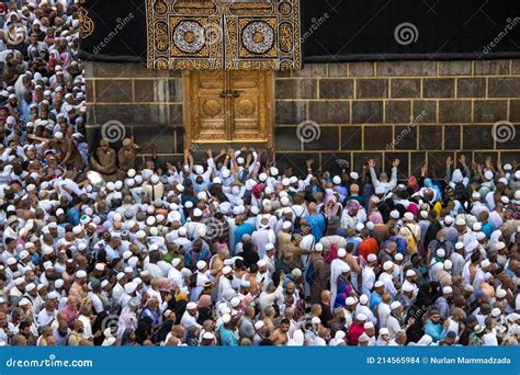 Holy Kaaba. Crowd Of People Always Walking Around Kaaba. Ritual Of ...