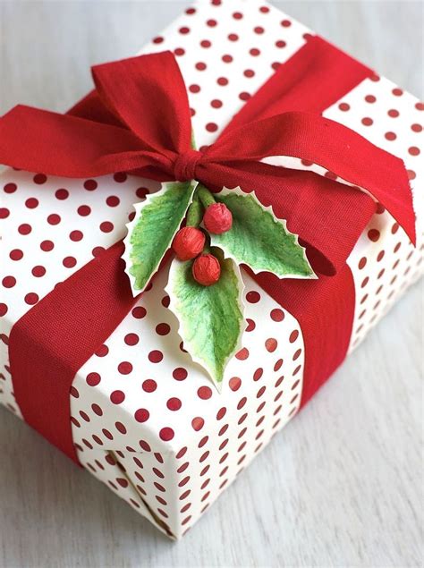 Comment faire un paquet cadeau original - 55 idées créatives - Decoration de Noel, DIY - ZENIDEES