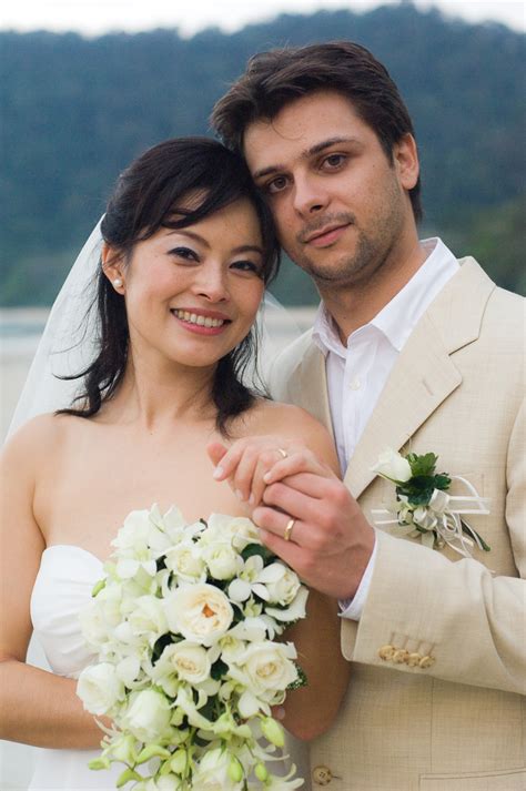 Peter and Akiko's wedding at the Datai, Langkawi - Grant Corban ...