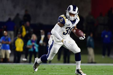 Todd Gurley’s huge Rams contract extension resets the elite RB market ...