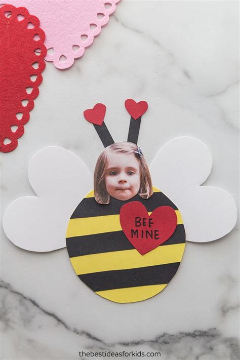 Valentine Bee Craft (with free printable) - The Best Ideas for Kids