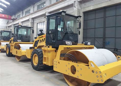 8000kg 608S Heavy Equipment Roller Small Road Roller Construction Machinery